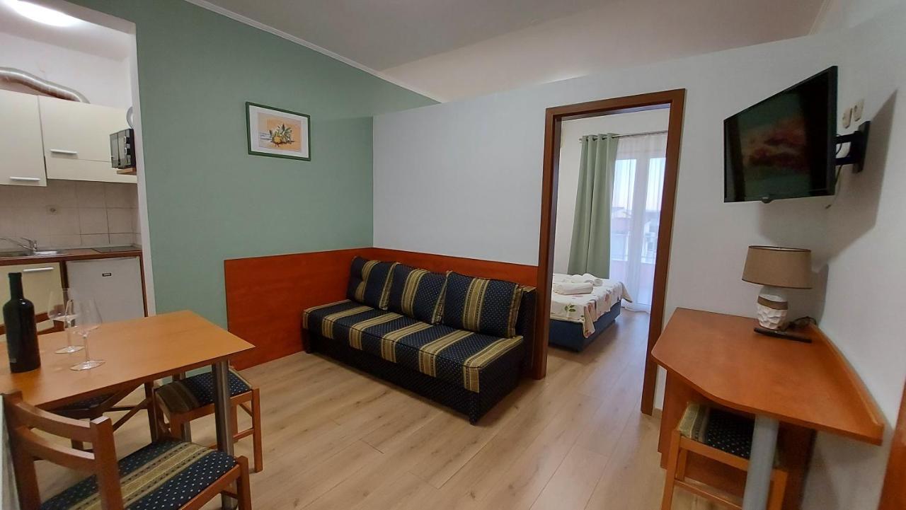 Villa Rossa Tucepi Ngoại thất bức ảnh